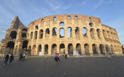 Visite le Colisée à Rome.  Réserve tes billets ici et évite les longues files d&rsquo;attente.